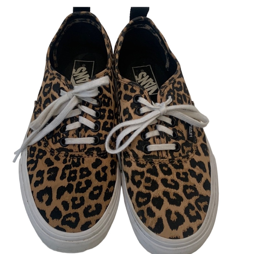Vans leopard print sneakers size 8.5